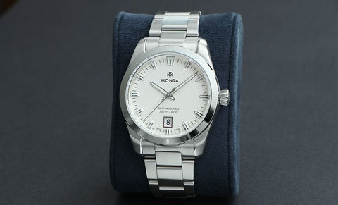 Monta Noble, Opalin Silver Dial